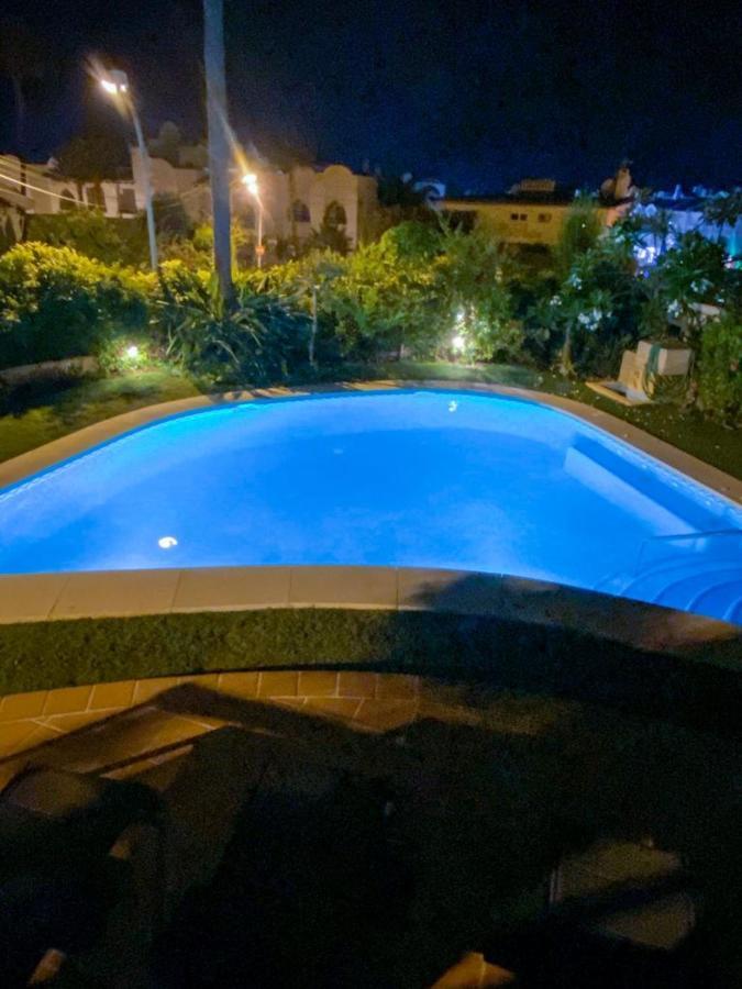 Beachside Villa In Puerto Marina, Benalmadena Bagian luar foto